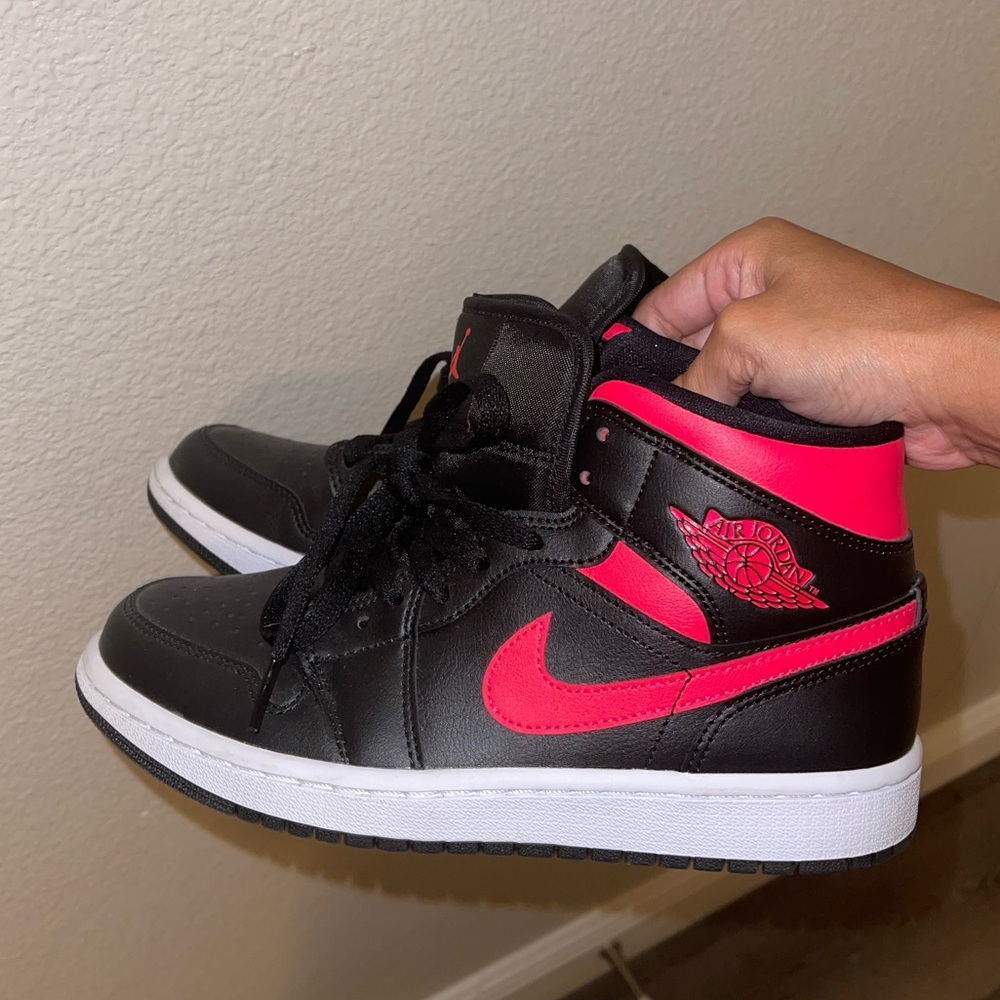 Air Jordan shoes